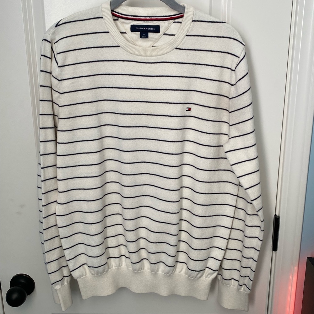 Tommy Hilfiger sweater